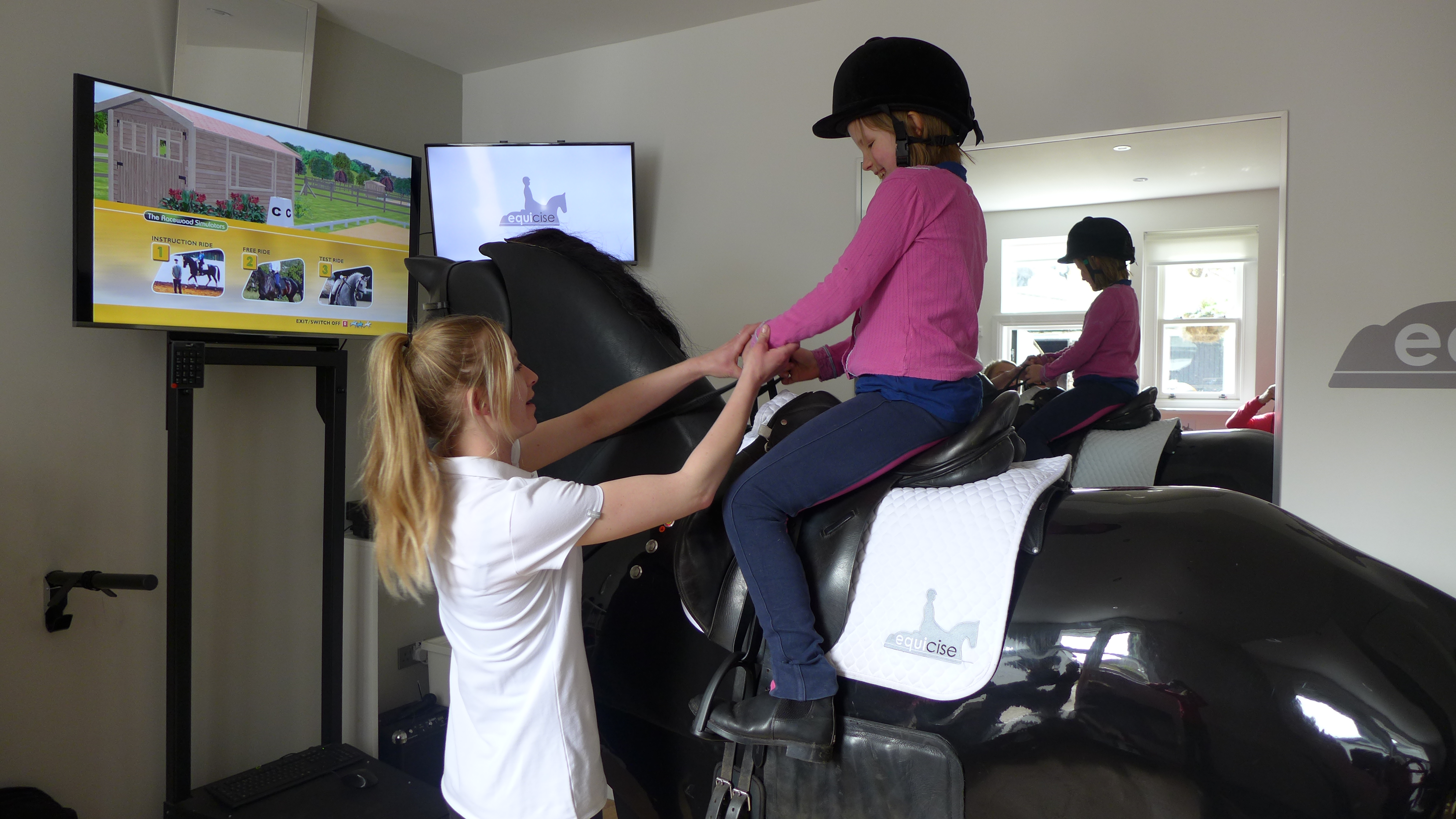 Equicise Horse Riding Simulator Lessons Beginners Advanced London - roblox horse simulator